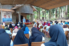 Antusias, Warga Kampung Gunung Pakuan dan Bengkulu Jaya Sambut Ayu Asalasiyah