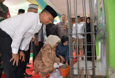 Renovasi Masjid Taqwa Natar Resmi Dimulai, Ditandai Peletakan Batu Pertama oleh Ketua DPRD Lamsel Erma Yusneli