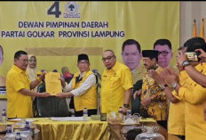 Sah, Hanan A Rozak Resmi Daftar Calon Ketua Golkar Lampung