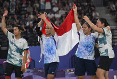 Penuh Emosional, Hikmat Ramdani-Leani Ratri Raih Medali Emas Pertama Indonesia di Paralimpiade Paris 2024  