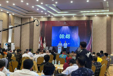 Qomaru Jalani Sidang, Debat di Kota Metro hanya Satu Paslon