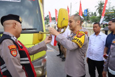  Polres Tuba Sebar Bendera Ajak Masyarakat Meriahkan HUT RI