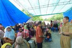 Pj. Bupati Tulang Bawang Lampung Salurkan Bansos kepada Korban Banjir