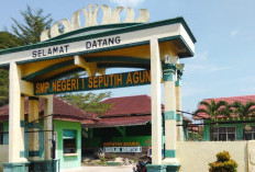 Tinjau SMPN 1 Seputih Agung, Sekretaris Komisi IV DPRD Lamteng Soroti Polemik Pergantian Kepala Sekolah