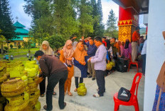 Jelang Idul Fitri, Pemkab Lambar Gelar Operasi Pasar Gas 3 Kg