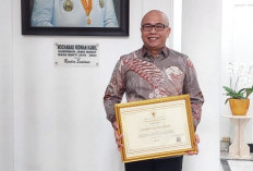 Pemprov Lampung dan 4 Kabupaten Terima Penghargaan Sistem Merit 2023