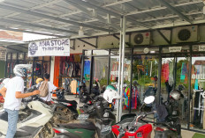  Thrift Fashion Jadi Gaya Hidup Anak Muda