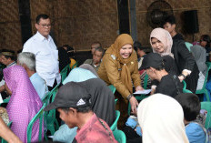 Sudah Belasan Tahun, Disabilitas Netra Terbantu Radar Lampung 