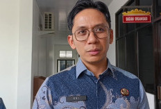 Jalan Penghubung di Jati Agung Dikeluhkan Rusak, Begini Tanggapan Bupati Egi