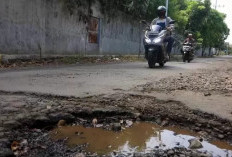 Hantam Jalan Berlubang saat Musim Hujan, Inilah Komponen Motor Rentan Rusak!