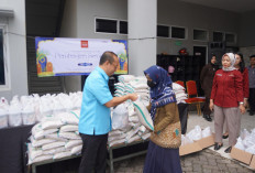 Emersia Hotel & Resort Bandar Lampung Bagikan 205 Paket Sembako untuk Warga Sekitar dalam Semangat Ramadan