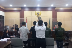 Terungkap di Persidangan: KTP Palsu Ajat Supriatna Diduga Hasil Kejahatan Sistematis