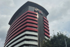 Petinggi Provider Celluler Dilaporkan ke KPK