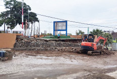 TPT Taman Terbuka Hijau Kotaagung yang Ambrol Diperbaiki 