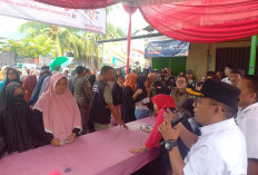 Meski Diiringi Hujan, Pasar Murah Pemkot Bandar Lampung Tetap Ramai