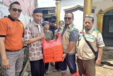 YBM PLN UID Lampung Salurkan Ratusan Paket Nasi untuk Korban Banjir di Bandar Lampung
