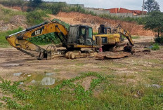 Kucing-Kucingan Pemilik Tambang Diduga Ilegal di Tanjung Bintang Dengan Dinas Terkait 