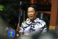 Menkum Beberkan soal Bapak J Ketua Dewan Pembina PSI