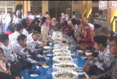  Bacakan Kue Nusantara Warnai HGN 2024 di SMAN 10 Balam