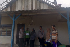 Polres Waykanan Bantu Korban Puting Beliung 