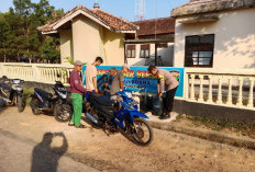 Terdampak Kekeringan, Polsek Sukadana Lampung Timur Bagikan Air Bersih Ke Warga