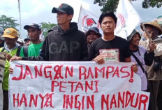 Sengketa Lahan, 800 Warga Demo Kantor Bupati Lamtim