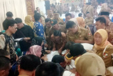 Deklarasi Pilkada Damai di Lampung Utara, Oknum Aparatur Desa Rebutan Amplop 