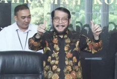 Hakim Konstitusi Anwar Usman Terjatuh, Sidang Sengketa Pilkada 2024 Ditunda