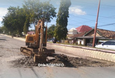 Pemkab Tulangbawang Perbaiki 3 Ruas Jalan di Menggala