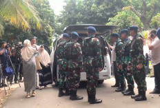 Jenazah Marsma TNI Fajar Adriyanto Tiba di Rumah Duka Usai Kecelakaan Pesawat Latih di Ciampea