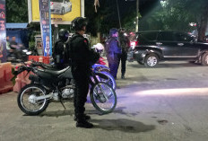 Antisipasi Kejahatan, Tim Gegana Brimob Polda Lampung Patroli Malam 