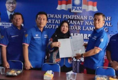 Pilwakot Bandar Lampung: PAN Serahkan 4 Kursi ke Eva-Deddy 