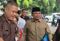 Usut Kasus Dugaan Korupsi Kuota Haji, KPK Periksa Eks Menag Yaqut Cholil