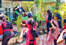 Akbar Dirikan Sanggar Saraswati Agar Anak Muda Tidak Selalu Bermain Gadget