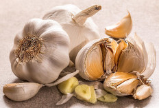 8 Herbal Alami untuk Meredakan Sakit Tenggorokan akibat Radang Amandel
