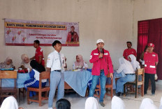 PMI Lampung Barat Cek Golongan Darah Pelajar 