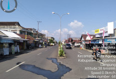 Lampu Jalan Merdeka Kotaagung Kembali Menyala