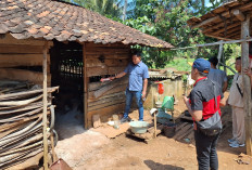 Dinding Papan Bengkel Motor di Bobol, Motor Milik Montir Digondol Maling.