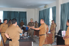 Sekda Mesuji Sidak Kantor OPD, Berkas Menumpuk dan Sanitasi Masih Jadi Catatan