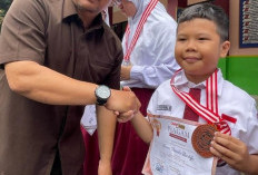 Siswa SD Al Kautsar Borong Medali Olimpiade