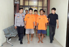 Aparatur Pekon Nyambi Curi Motor 