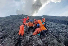 Satu Pendaki Belum Ditemukan, 22 Meninggal