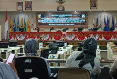 Rapat Paripurna LKPJ di DPRD Lampung Dihujani Interupsi, Anggota Pertanyakan Surat Usulan Pj. Gubernur