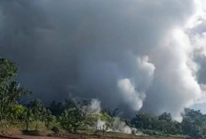 Warga Lampung Barat Dihebohkan Suara Dentuman Diiringi Kepulan Asap Tebal di Kawah Keramikan Suoh