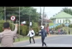 Viral! Pemotor di Bengkulu Tengah Serang Polisi Pakai Sajam Saat Terjaring Operasi Patuh