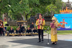 Pemkab dan DPRD Lamsel Promosikan Seni dan Budaya di TMII