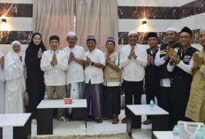 Pj. Bupati Pringsewu Sambangi Satu Jamaah  Haji yang Sakit 