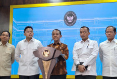 Bahlil Tegaskan Jokowi Tak Terlibat Tambang di Raja Ampat, 4 Izin Dicabut karena Langgar UU