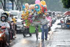 Waspada, Lampung Potensi Hujan Lebat Disertai Kilat dan Petir HariIni 