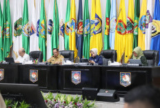 Mendagri Tito Karnavian Imbau Pemda Perkuat Daya Beli Masyarakat Menjelang Lebaran
